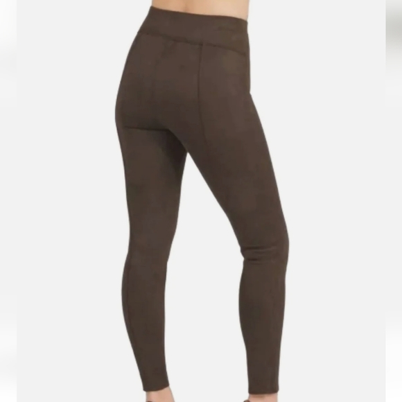 Spanx Faux Suede Leggings in Chocolate Brown Sz Petite M - Like New! - Picture 2 of 9